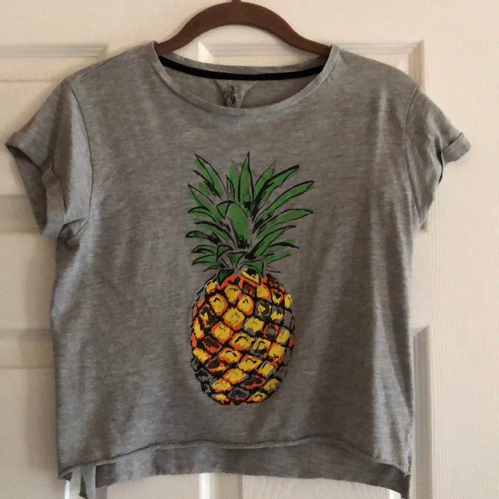 CROPPED PINEAPPLE FLOWY TOP (S)
